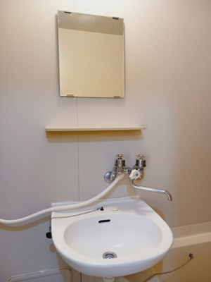 【洗面所】 | ハイツオチアイ | ゆったりとスペースのある洗面所