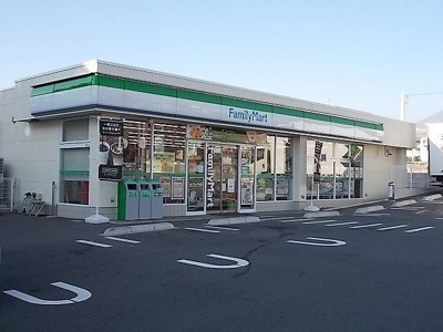【周辺】 | エルディムわたなべ | ファミリーマート　富士厚原店まで210m