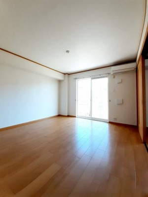 【居間・リビング】 | ベルテクス・グラン | 使いやすいリビングです