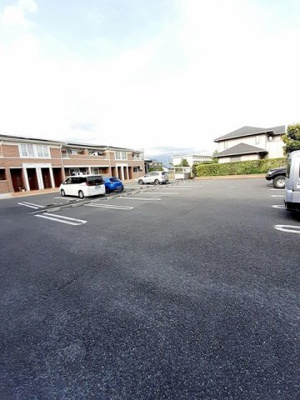 【駐車場】 | アルドール今泉 | 駐車場があります