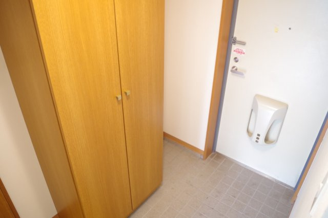 クレールエミナの玄関