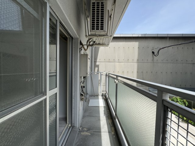 シャガール豊中のバルコニー