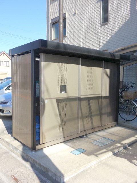 シャルマン南鳩ケ谷のその他共用部分|★敷地内ゴミＢＯＸ★