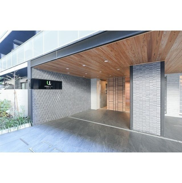 ＵＲＢＡＮＬＩＮＫ護国寺のエントランス