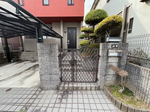 大野西貸家のエントランス