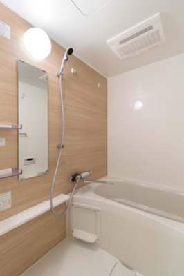 【浴室】 | パークアクシス落合東中野 | ※写真は同タイプ住戸です。