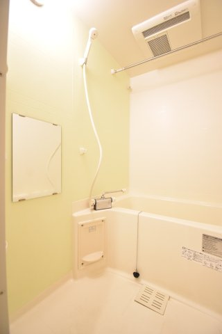 フジパレス杉本町Ⅱ番館の浴室