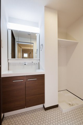 【洗面所】 | フィシオ飯田橋 | ※写真は同タイプ住戸です。