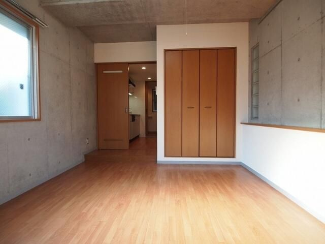 モデニスタの寝室