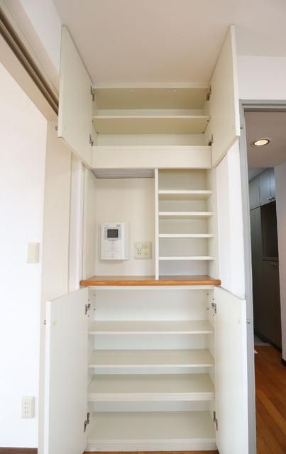 グリーンコート一の坂の収納