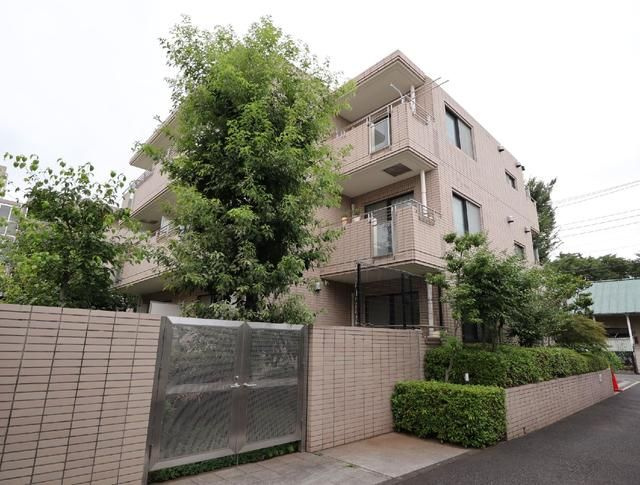 グリーンコート一の坂の外観