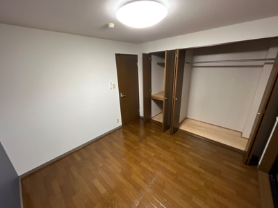 【居間・リビング】 | モアイーストVI