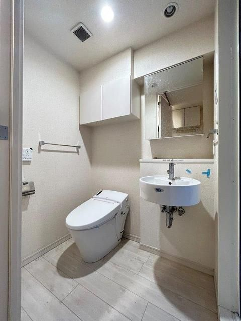 オーキッドレジデンス大泉学園のトイレ