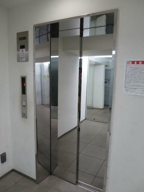 レヴィーガときわ台ｃｒｏｂのロビー