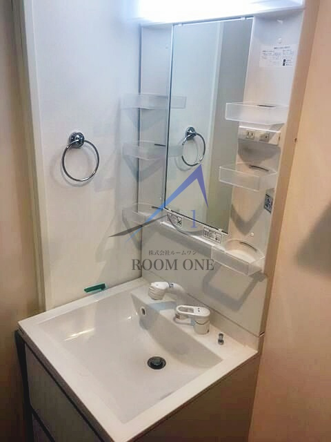 ハーモニーテラス梅田Ⅵの洗面所|洗面台です。