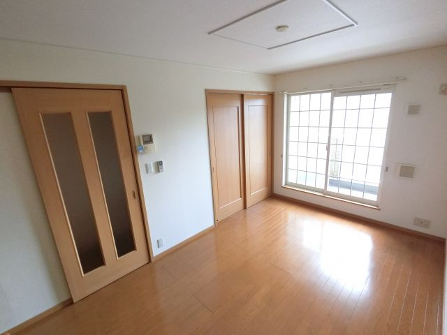 【居間・リビング】