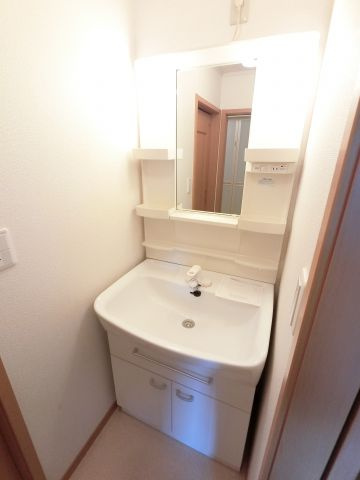 【独立洗面台】