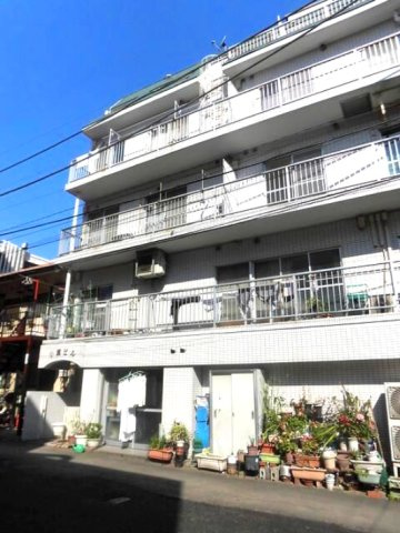 小瀬ビルの外観