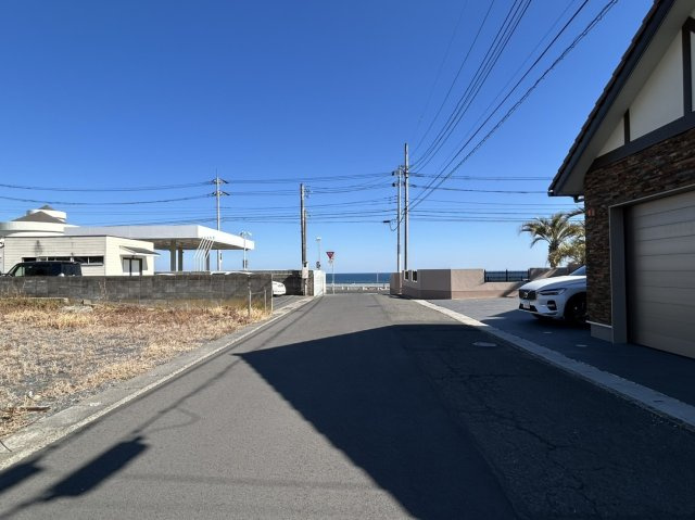 日立市大みか町３丁目の前面道路含む現地写真