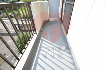 【バルコニー】 | スプルース泉ヶ丘