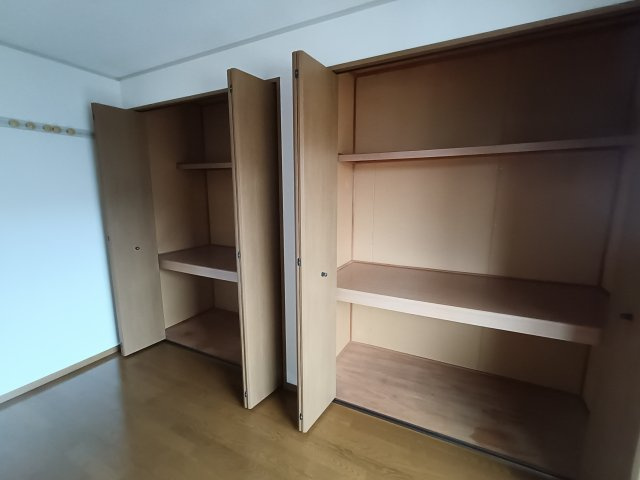 セジュール高の原Ｅ