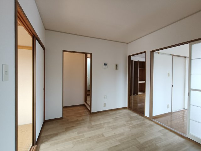セジュール高の原Ｅ