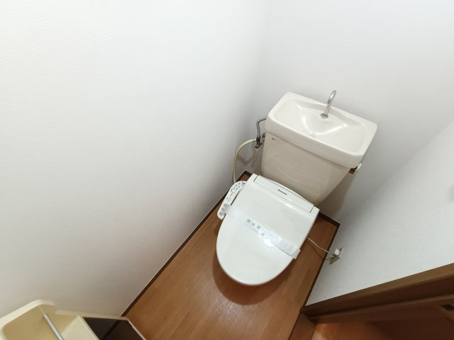 セジュール高の原Ｅ