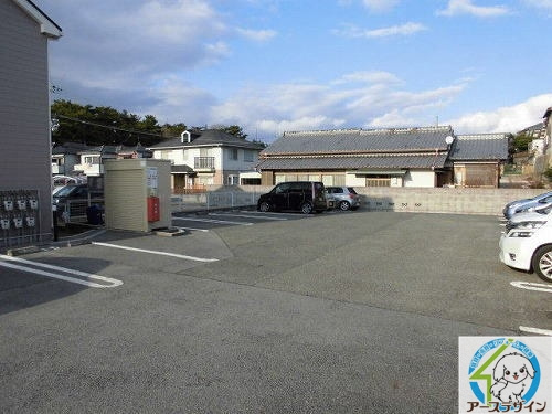 シーサイドハイツの駐車場