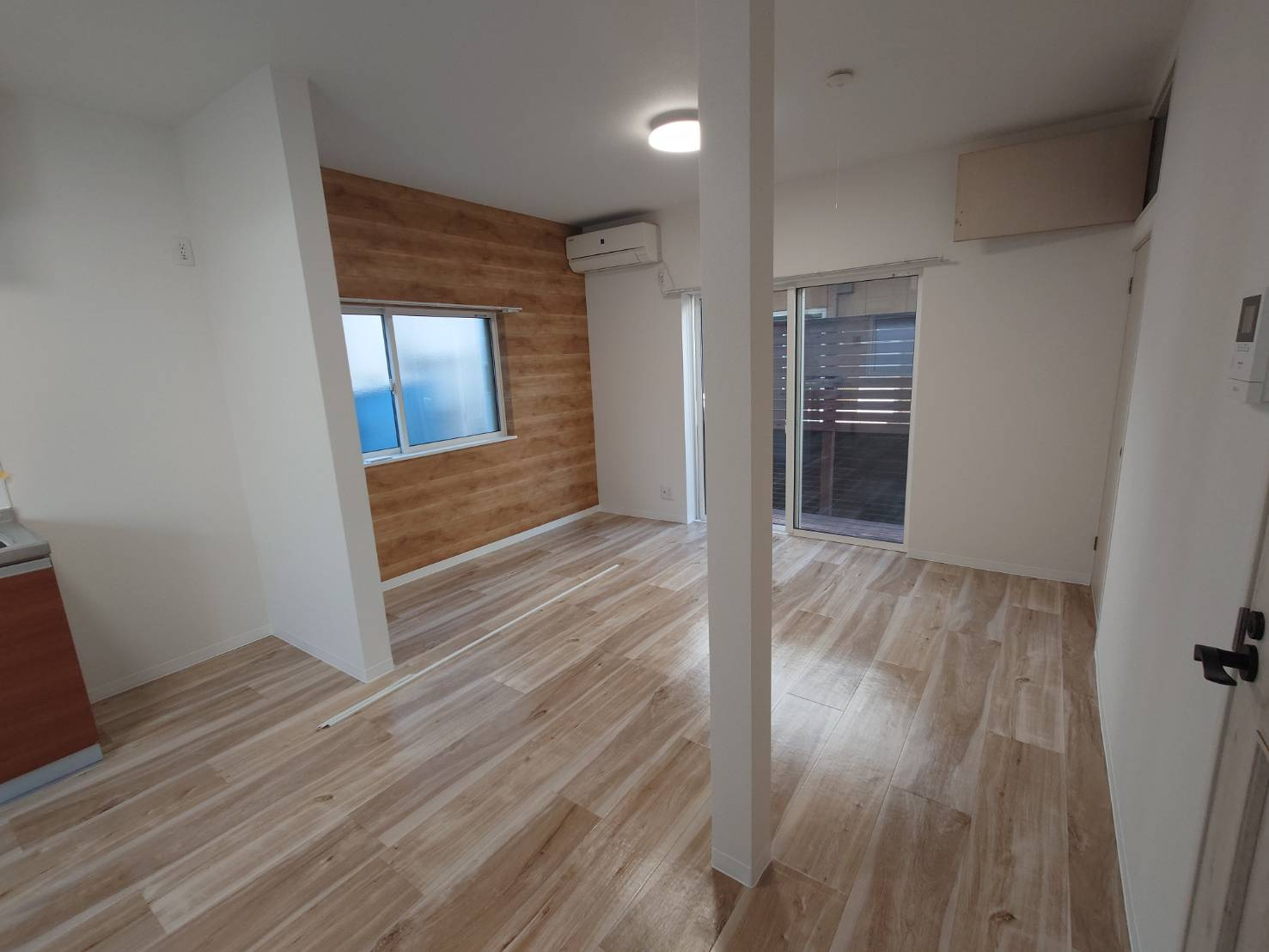 たちばな台戸建3の居間・リビング