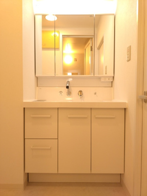 【独立洗面台】 | 芦屋呉川町ハウス