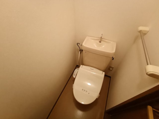 セジュール高の原Ｆ