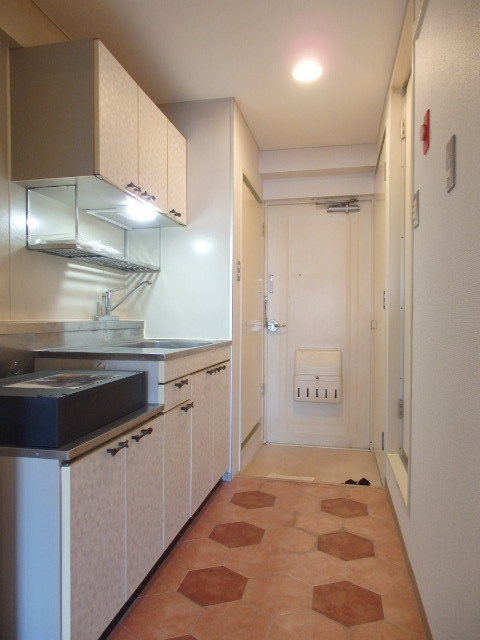 エイティハウスの玄関