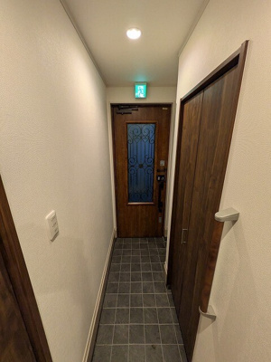 【玄関】 | ピュアホーム芥川