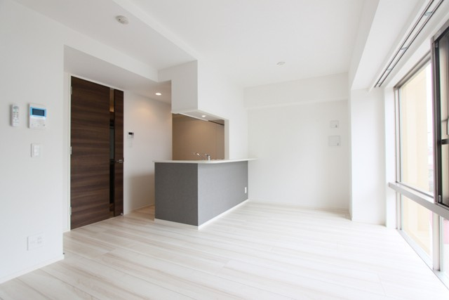 レアライズ浅草の居間・リビング