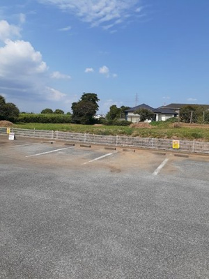 【駐車場】 | サンドリーム | 車をお持ちの方に嬉しい駐車場付きの物件です