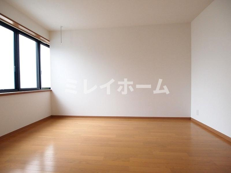 ビラ・リヴェールスクエア豊町