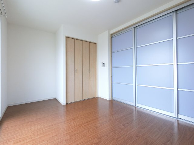 【洋室】 | リブリ・貝塚