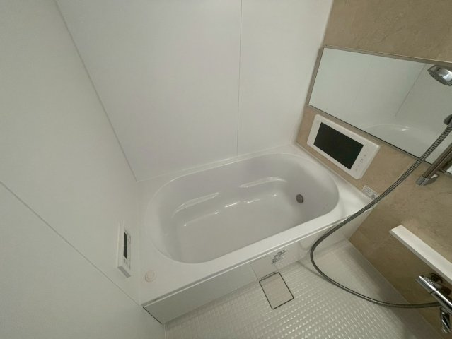 プレジオ難波WESTの浴室