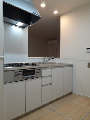 【キッチン】 | シュティルⅠ | キッチンです