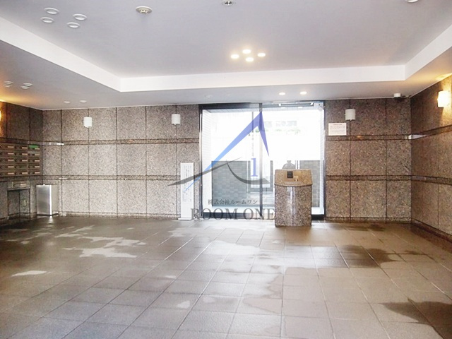 ルーブル多摩川参番館のエントランス|エントランスです。