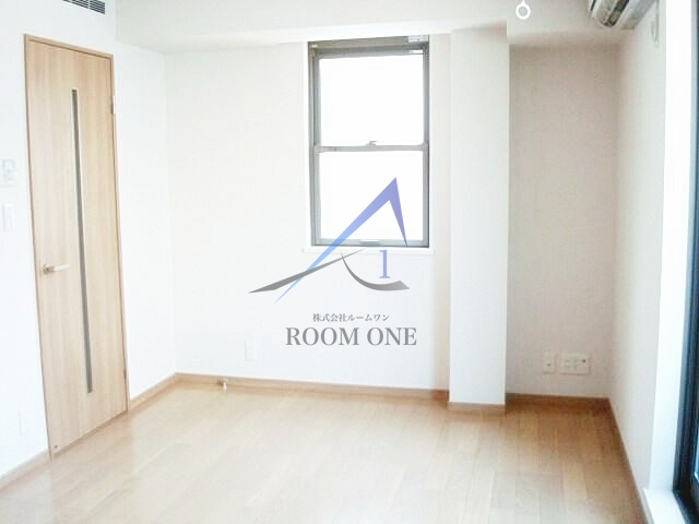 ブリエ国立の居間・リビング|洋室のお部屋です。