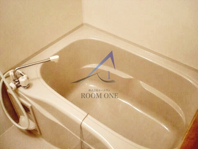 ブリエ国立の浴室|お風呂です。