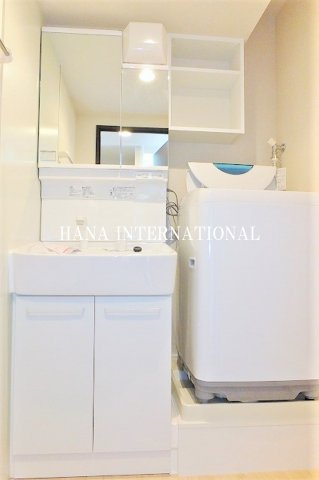 レオネクスト美浜の独立洗面台