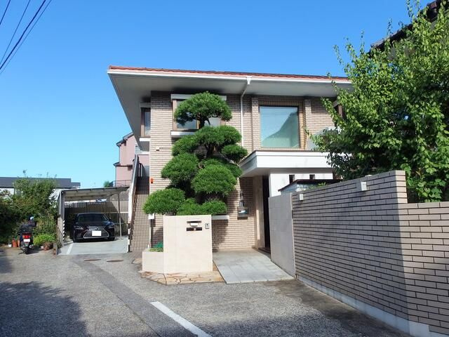 日野９丁目貸家の外観