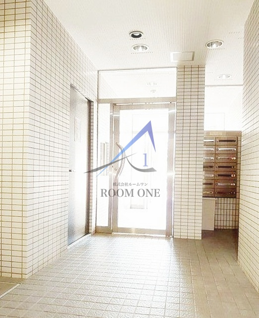 アルス市ヶ谷薬王寺のエントランス|エントランスです。