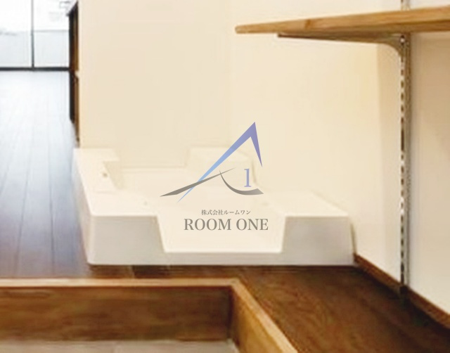 アルス市ヶ谷薬王寺の設備|洗濯機置き場です。