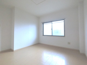 【洋室】 | アイランド翼　B