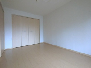 【洋室】 | アイランド翼　B