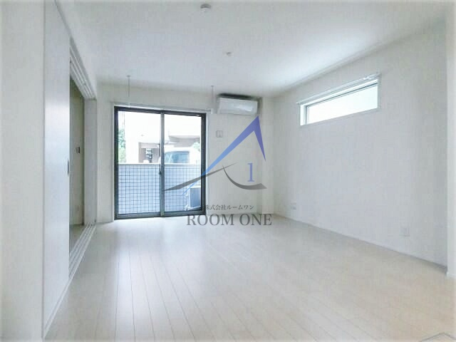 ビアンカ　フォレの居間・リビング|洋室のお部屋です。