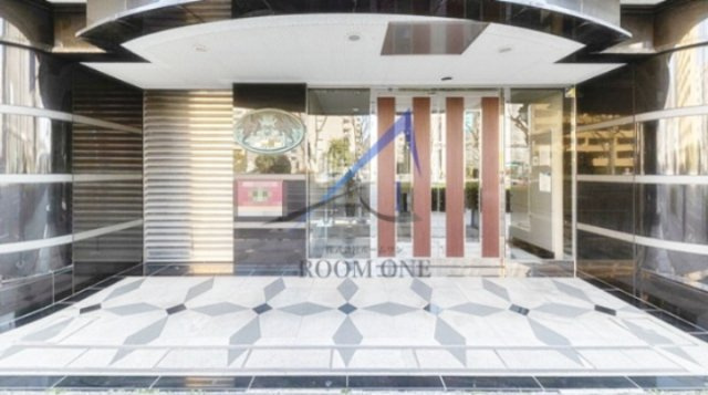 グリフィン新横浜・七番館のエントランス|エントランスです。